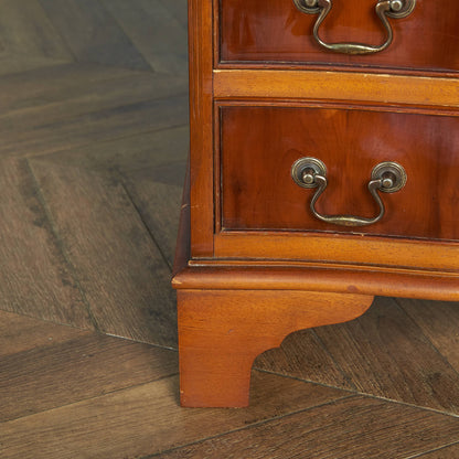 British Classic Side Chest #85390