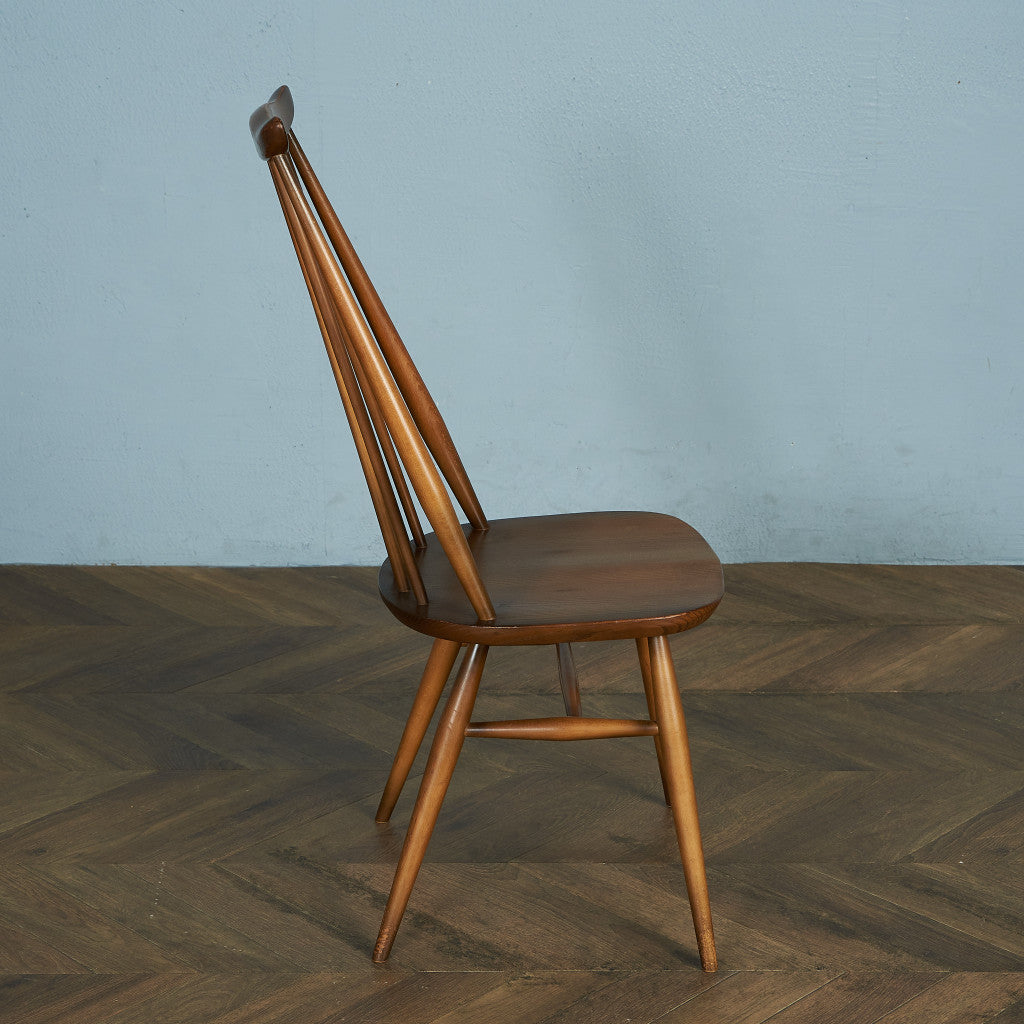 ERCOL Vintage Goldsmith Chair / Round Gold Label #64961