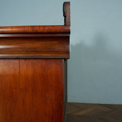 British Classic Sideboard #81726