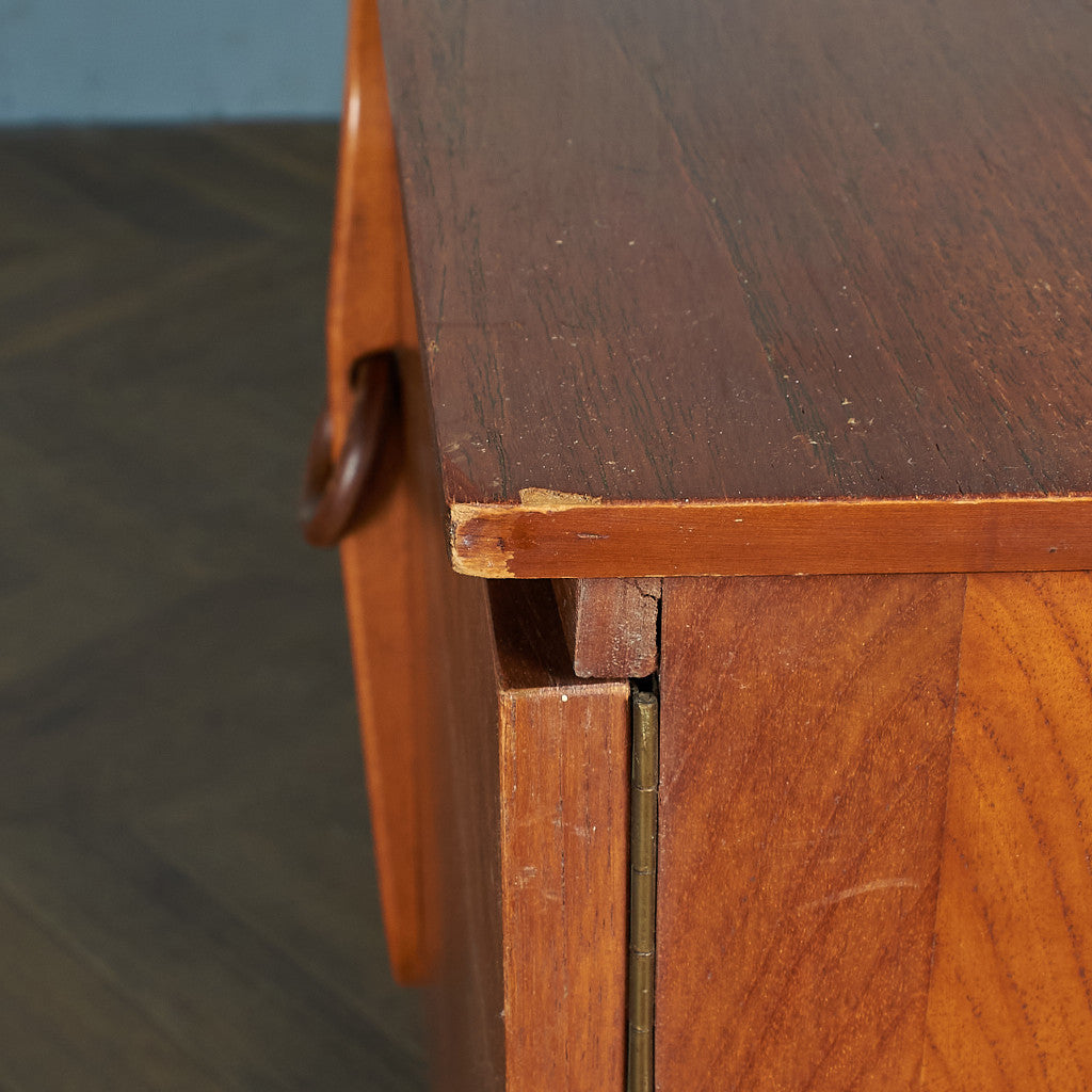 Beauty Vintage Sideboard #77853