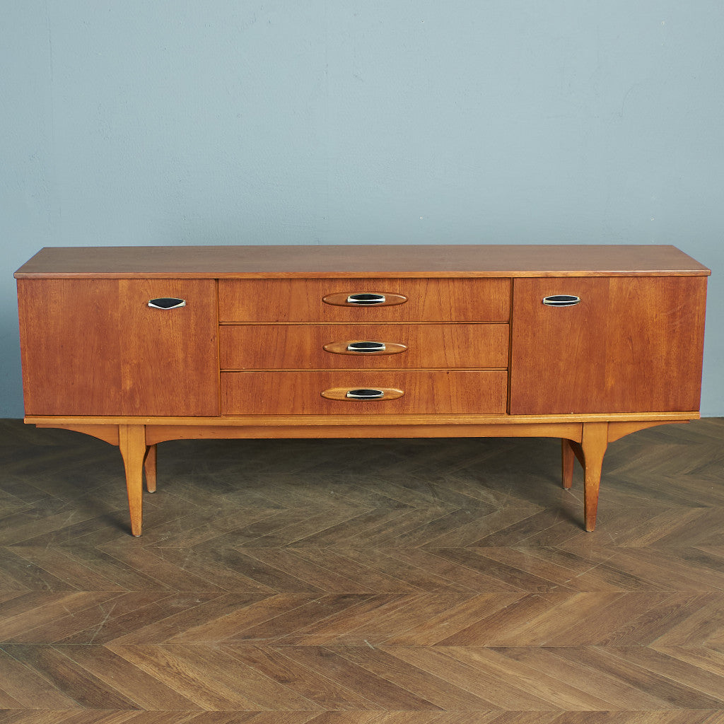 British vintage sideboard / repainted top #79763
