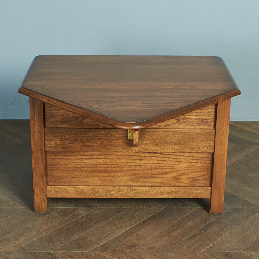 ERCOL Corner AV Board #78215