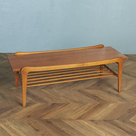 [67513] British vintage coffee table