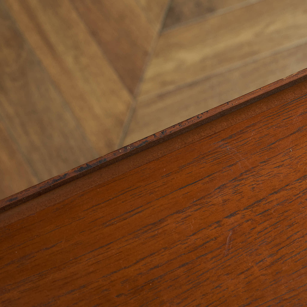 Jentique Drop Leaf Gate Leg Table #84068