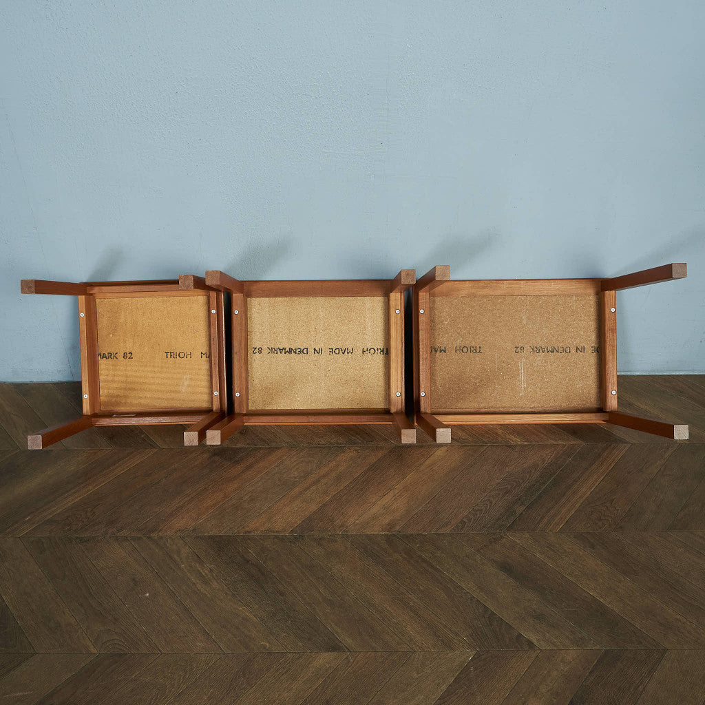 TRIOH mobler Danish tile top nesting table #84018