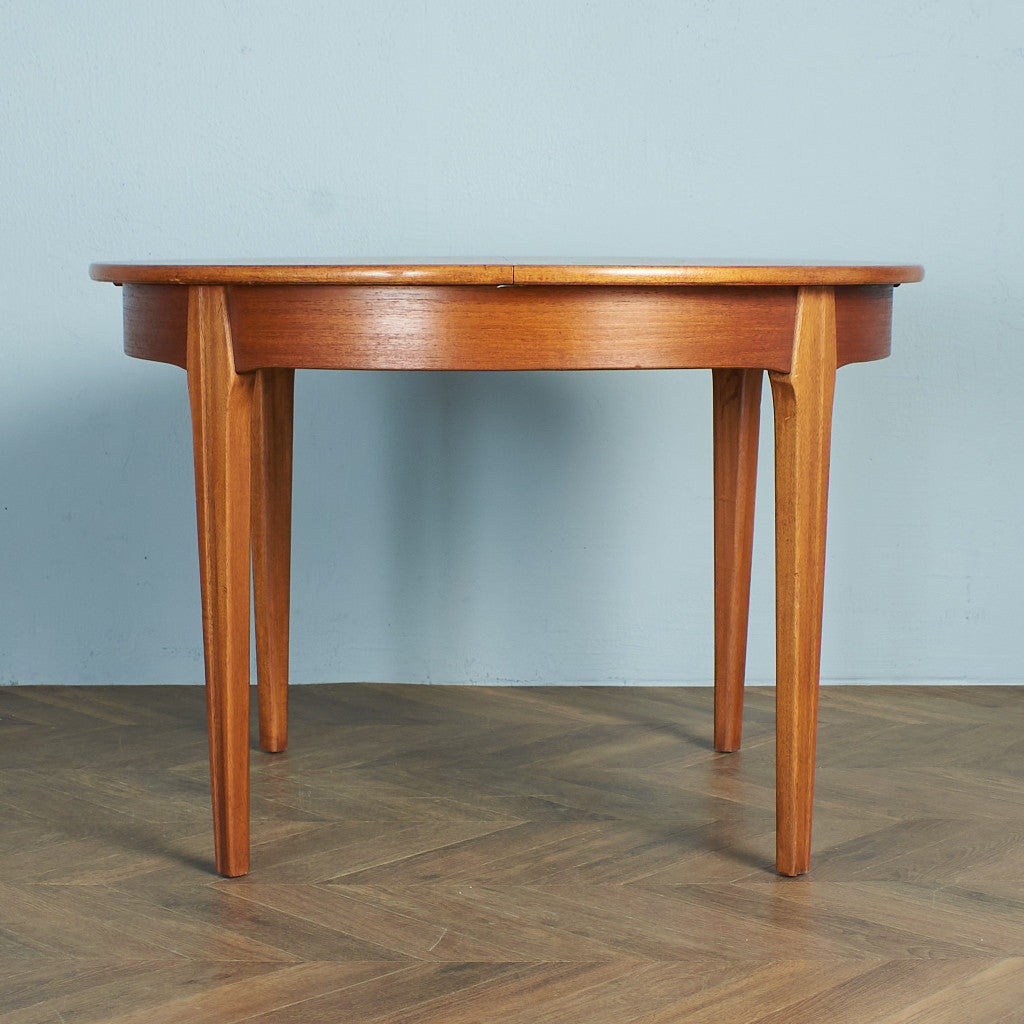 British vintage extension round dining table #74385