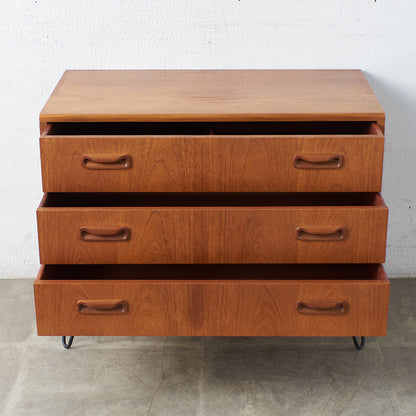 [65677][G-PLAN] Fresco 3-drawer chest/custom iron legs