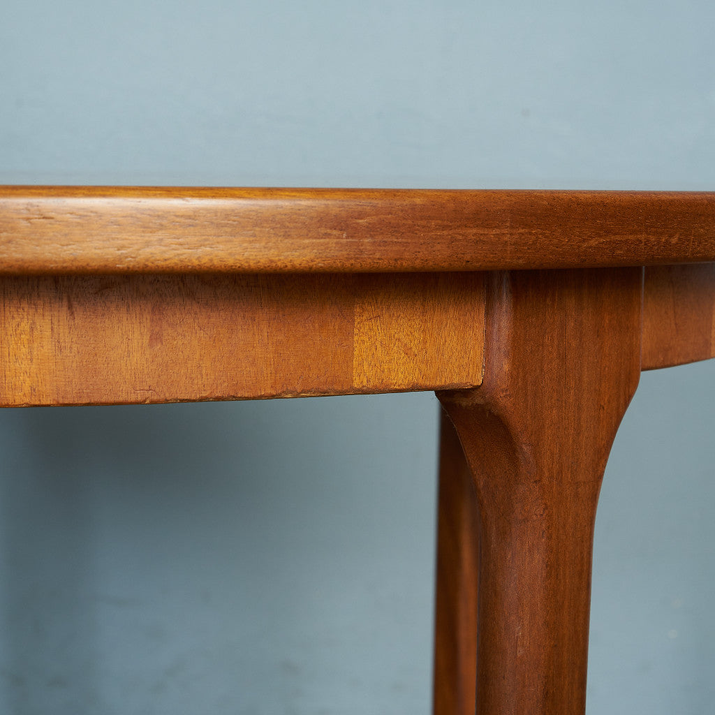 AHMcINTOSH Extension Round Dining Table / Repainted Top #82024