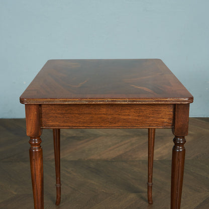 British Classic Nesting Table #74774