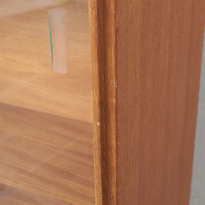 [67613] British vintage glass bookcase
