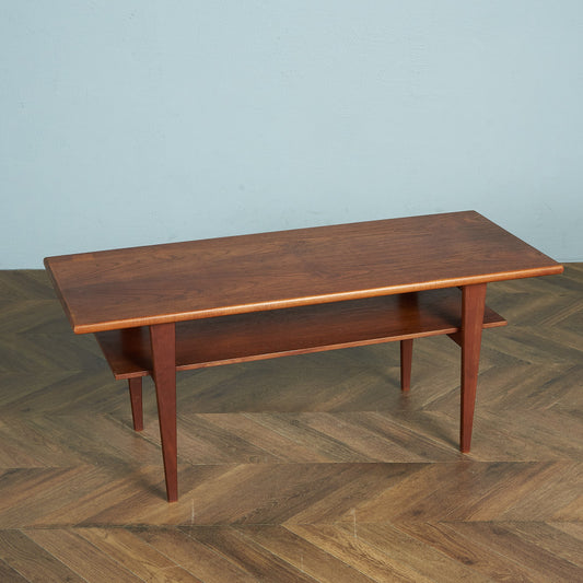 British Vintage Coffee Table #79392