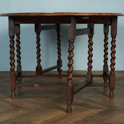 British Classic Drop Leaf Gateleg Table #81716