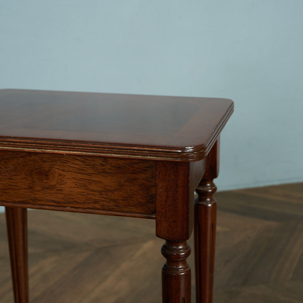 British Classic Nesting Table #74774