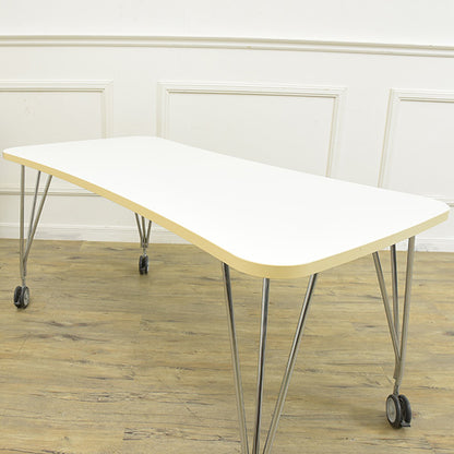 Kartell マックス160