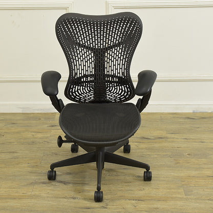 Herman Miller ミラチェア