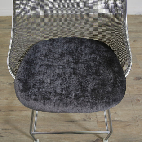IUTA カウンターチェア