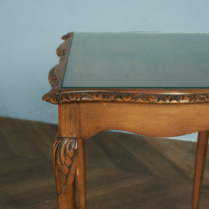 British classic glass top nesting table #74566