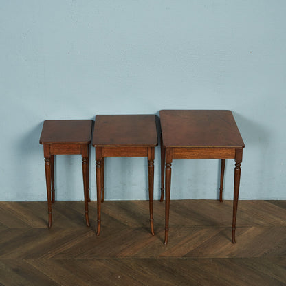 British Classic Nesting Table #74774
