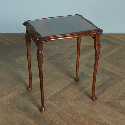 British classic glass top nesting table #78649