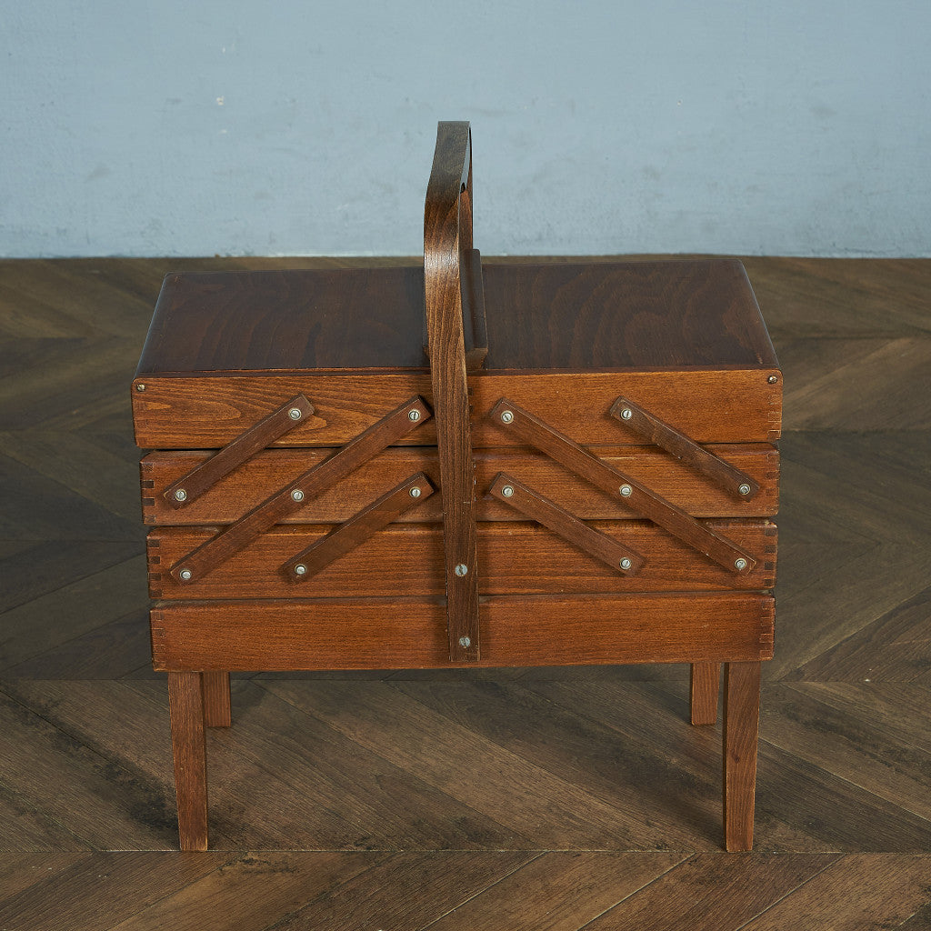 British Vintage Sewing Box #74734