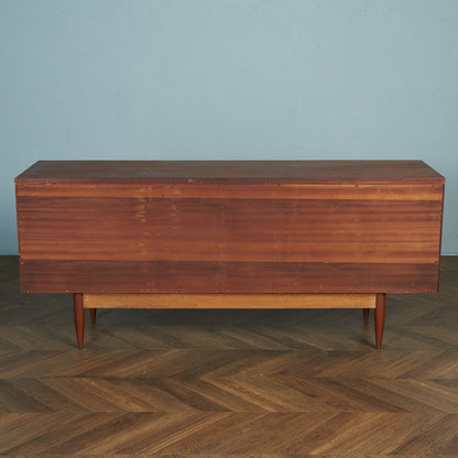White &amp; Newton Vintage Sideboard #80484