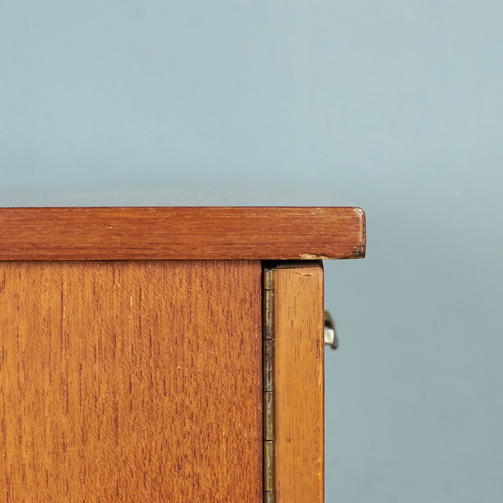 British vintage sideboard / repainted top #79763