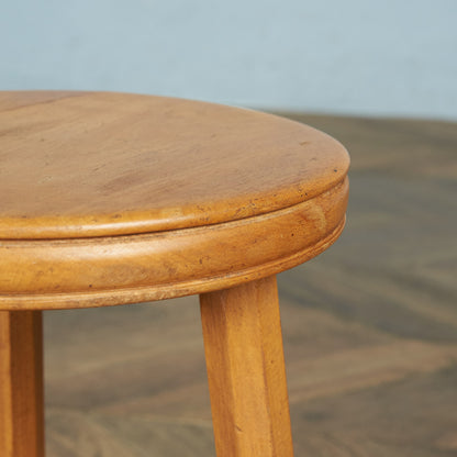 British antique milking stool #82037