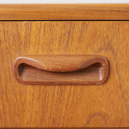 [65677][G-PLAN] Fresco 3-drawer chest/custom iron legs