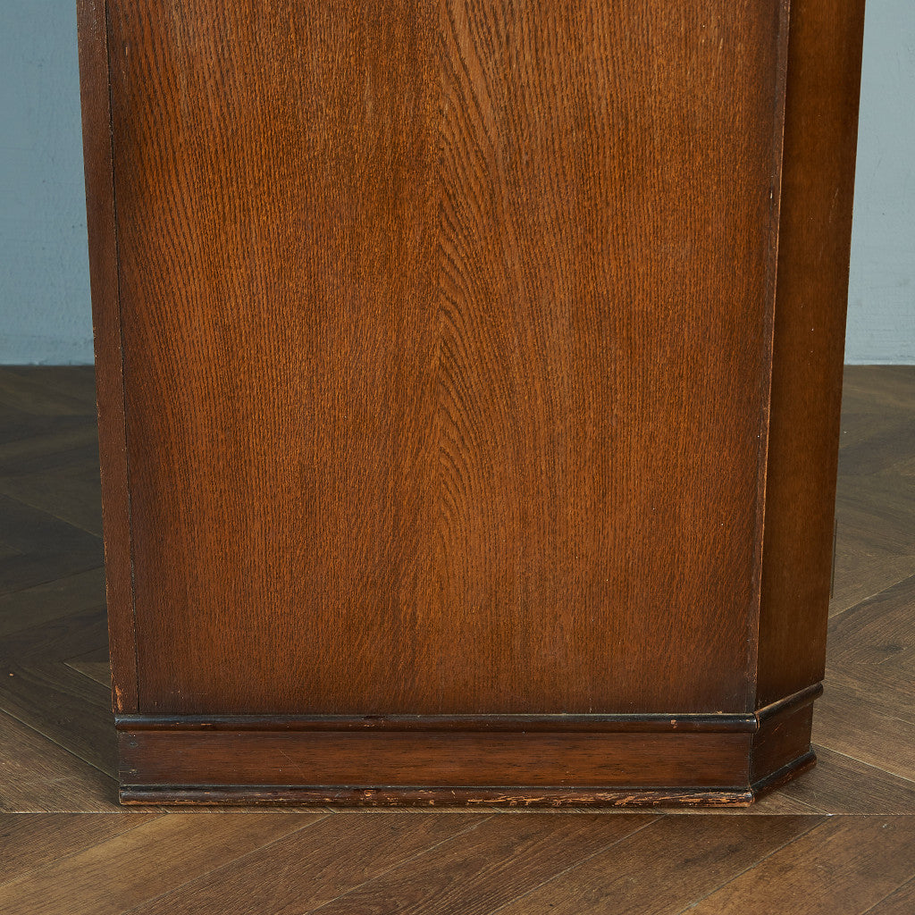 British Classic Wardrobe #81680