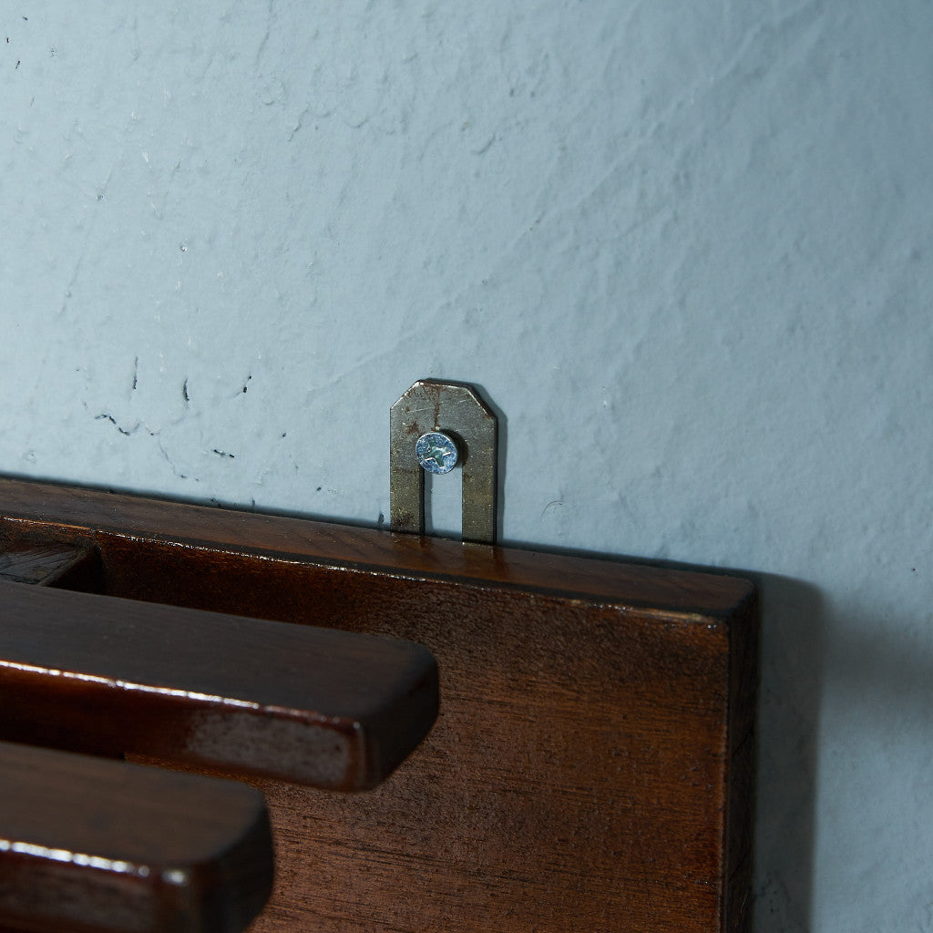 British Vintage Wall Hanger Rack #82035