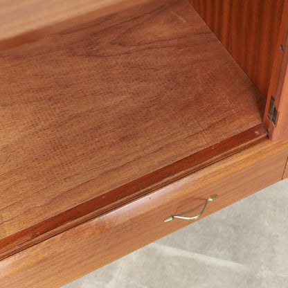 [67366][Jentique] Vintage sideboard