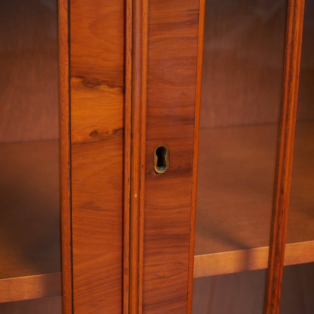 Classic British Edwardian Bookcase/Cupboard #84748