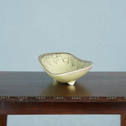 German Art Pottery プレート