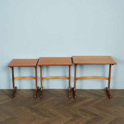G-PLAN Vintage Nesting Table #74635