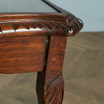 British classic glass top nesting table #78649