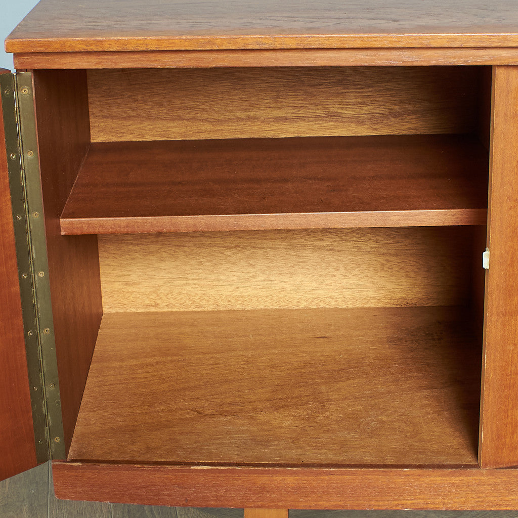 Beauty Vintage Sideboard #77853