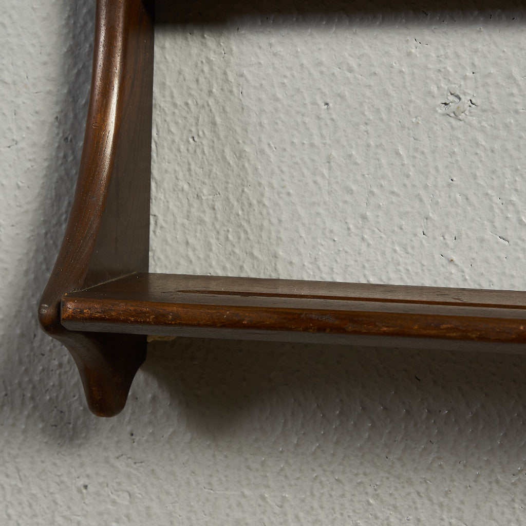 ヴィンテージ ウォールラック (Wall Mounted Plate Rack model 268)