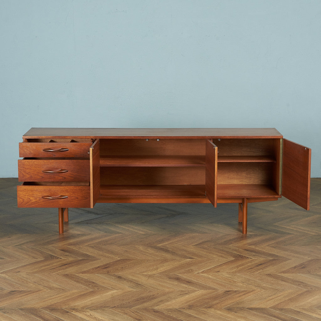 AVALON Vintage Sideboard #80486