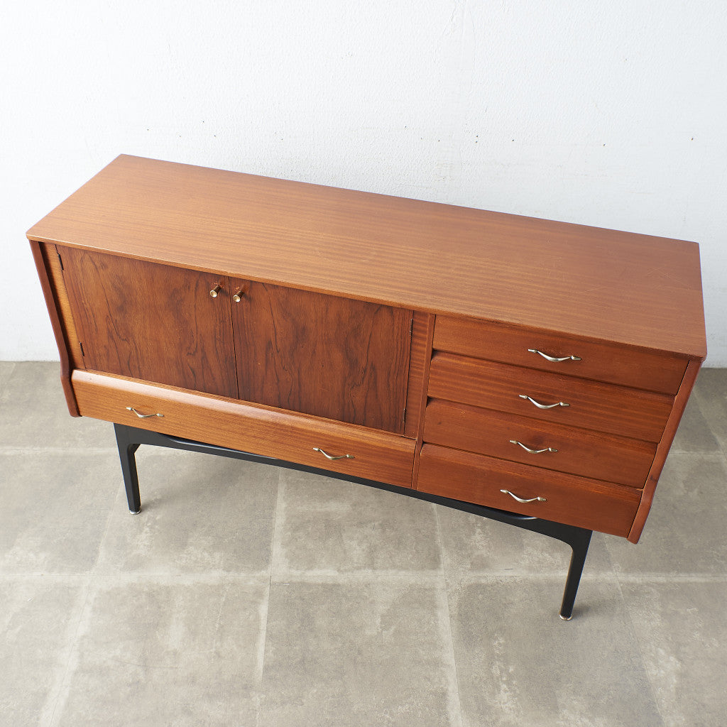 [67366][Jentique] Vintage sideboard