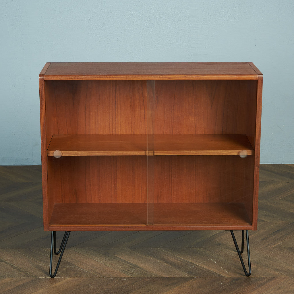 G-PLAN Vintage Glass Bookcase / Custom Iron Hairpin Legs #80371