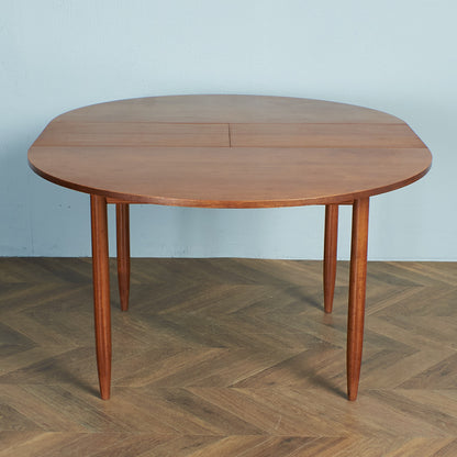 British vintage extension round dining table #74545