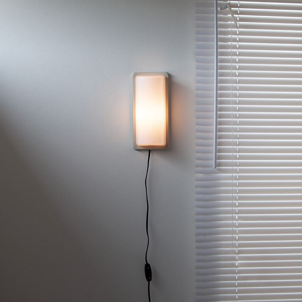 SEMI CIRCLE LIGHT
