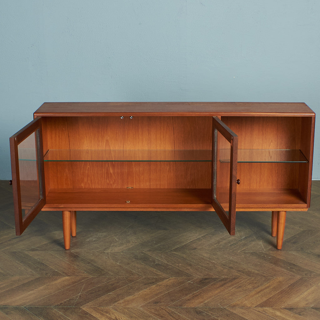 G-PLAN Fresco Vintage Glass Cabinet #77318