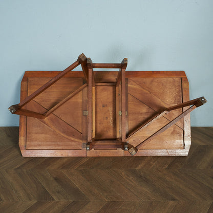 British Classic Drop Leaf Gateleg Table #81780