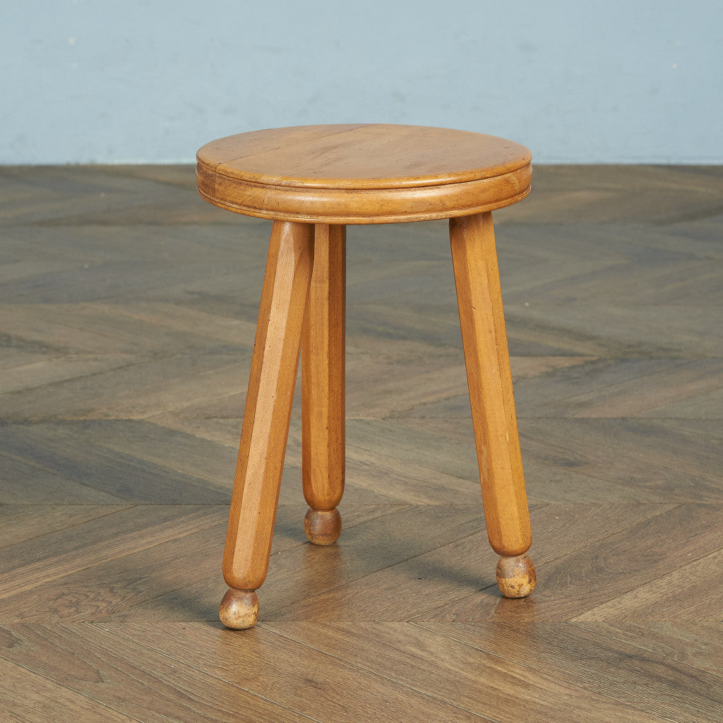 British antique milking stool #82037