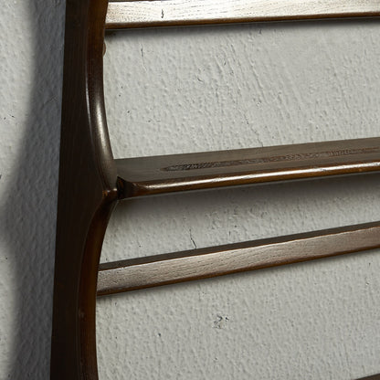ヴィンテージ ウォールラック (Wall Mounted Plate Rack model 268)