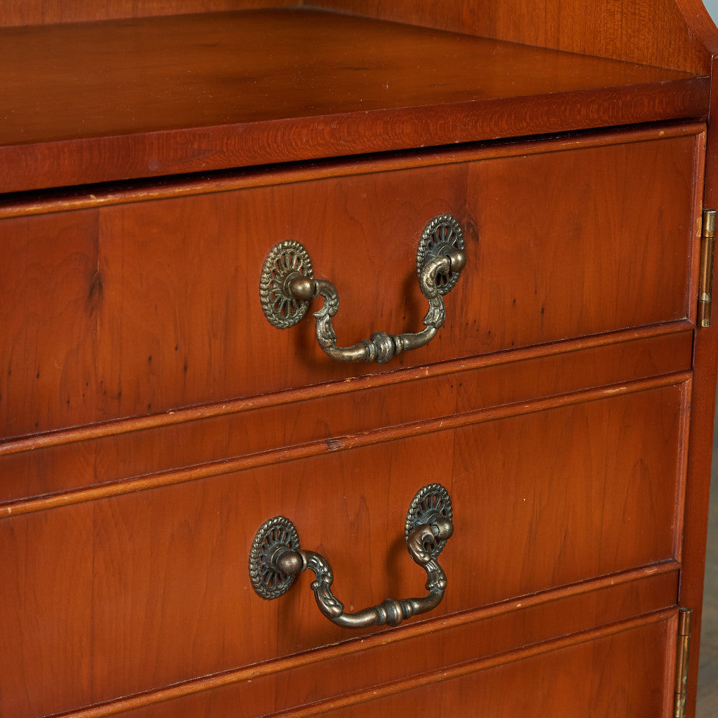 British classic side cabinet with sliding top #82103