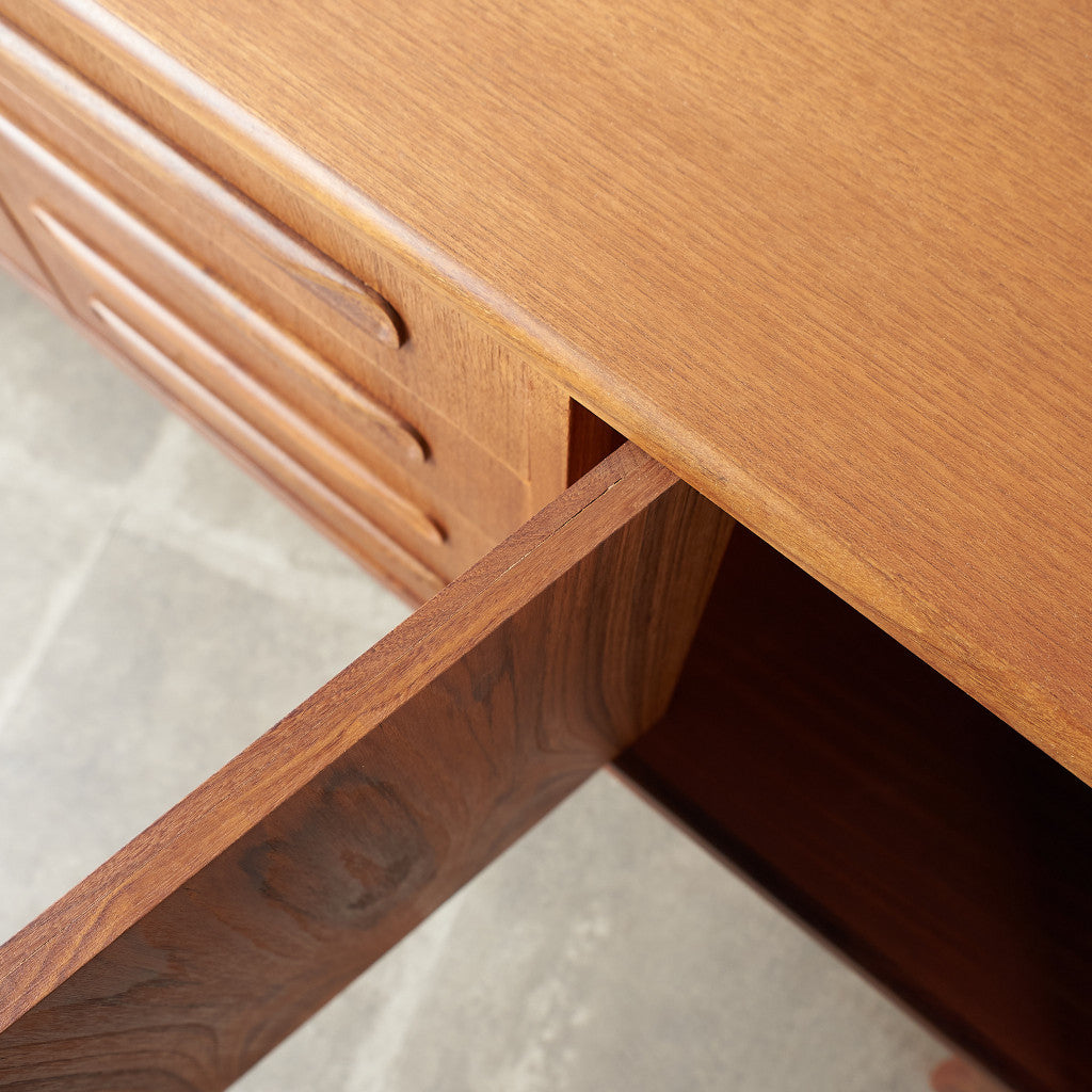 [67407][G-PLAN]Fresco Long Sideboard
