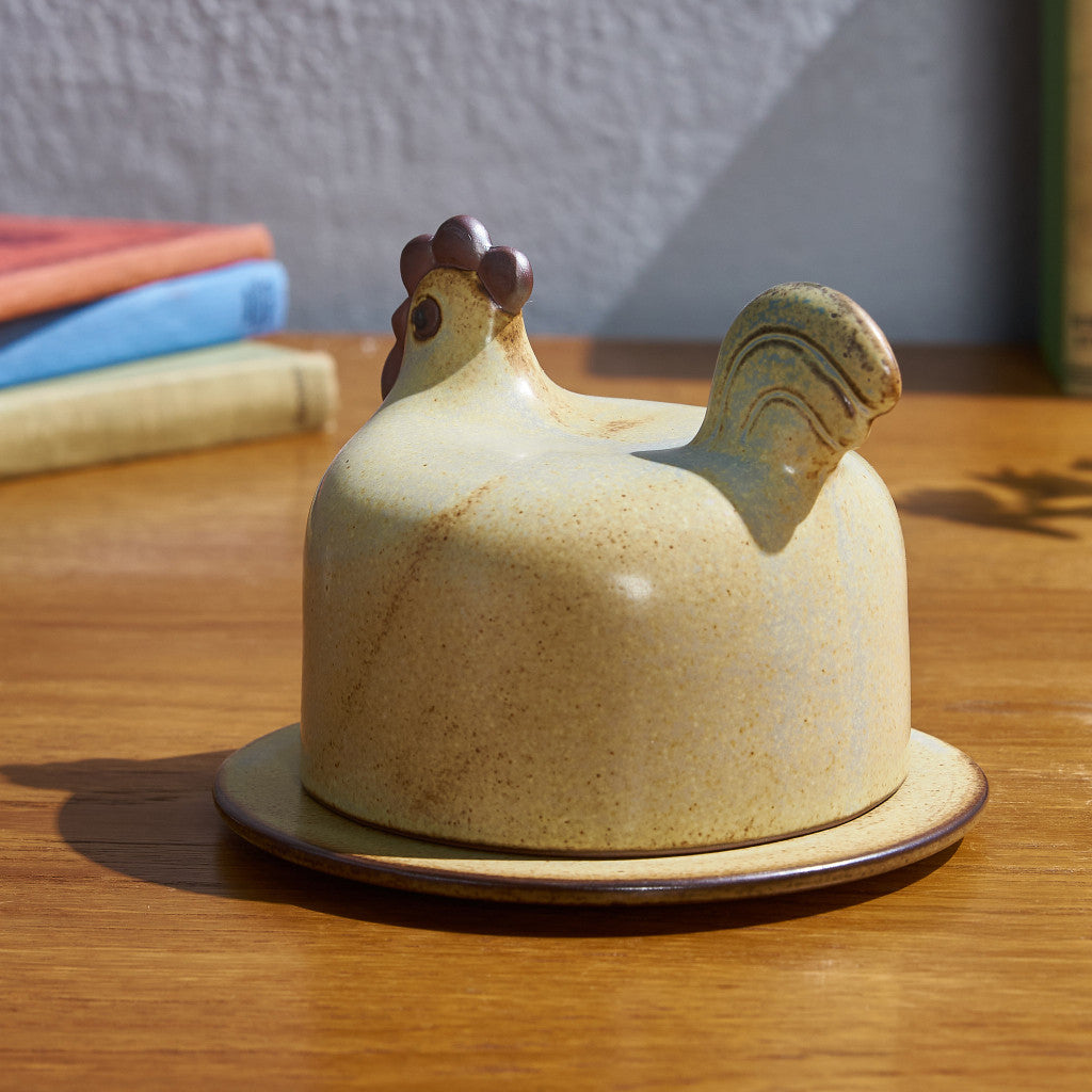 Lisa Larson / Butter case