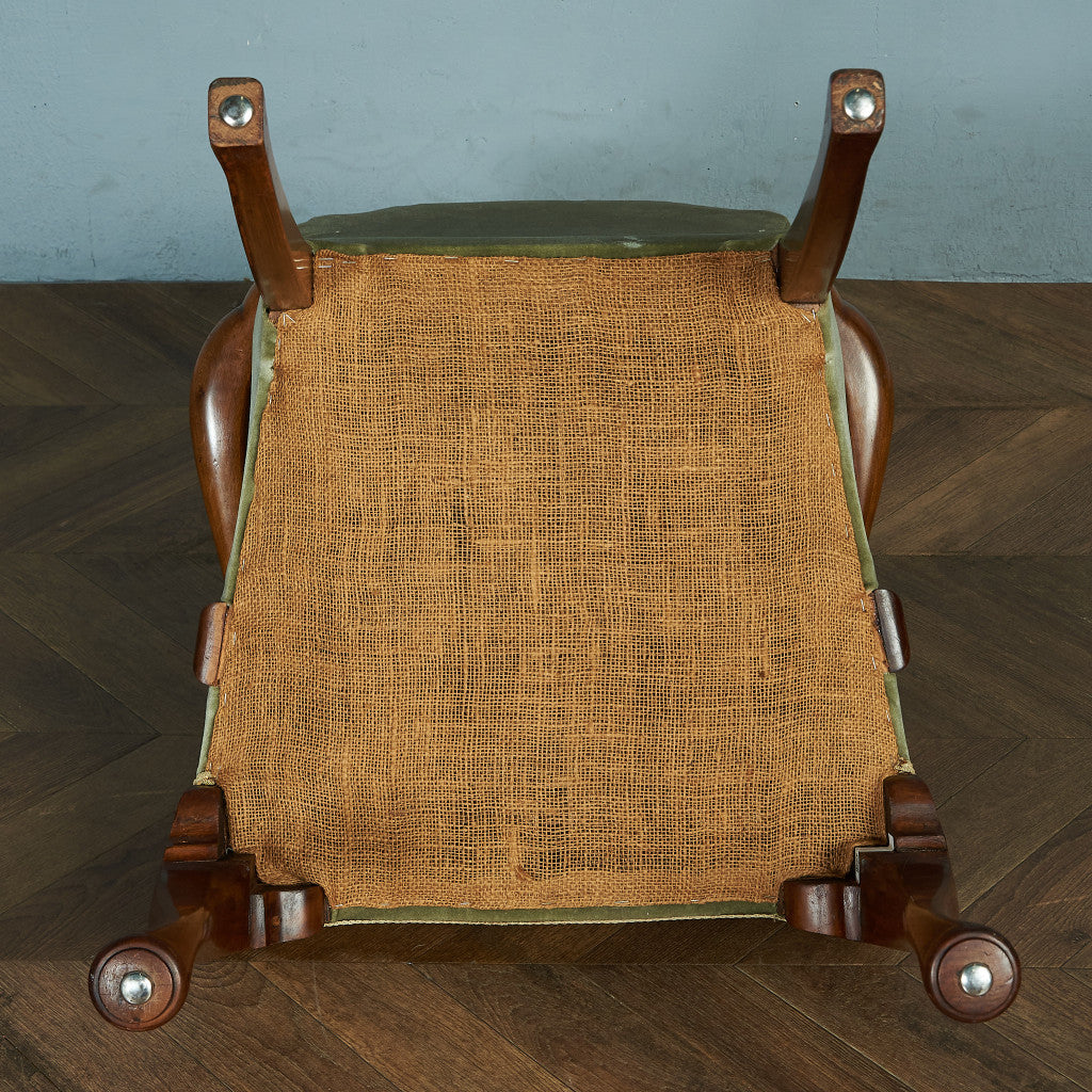 British Classic Armchair #81908